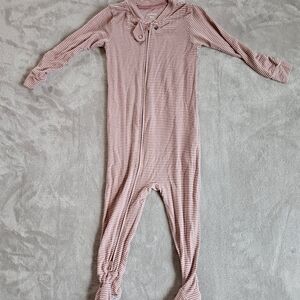 CARTER'S PurelySoft Sleep & Play Pajamas - Size 18 Months